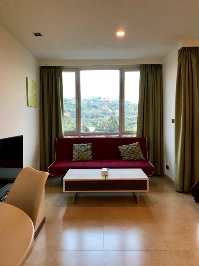 The Cliff Condominium Pattaya Eksteriør billede