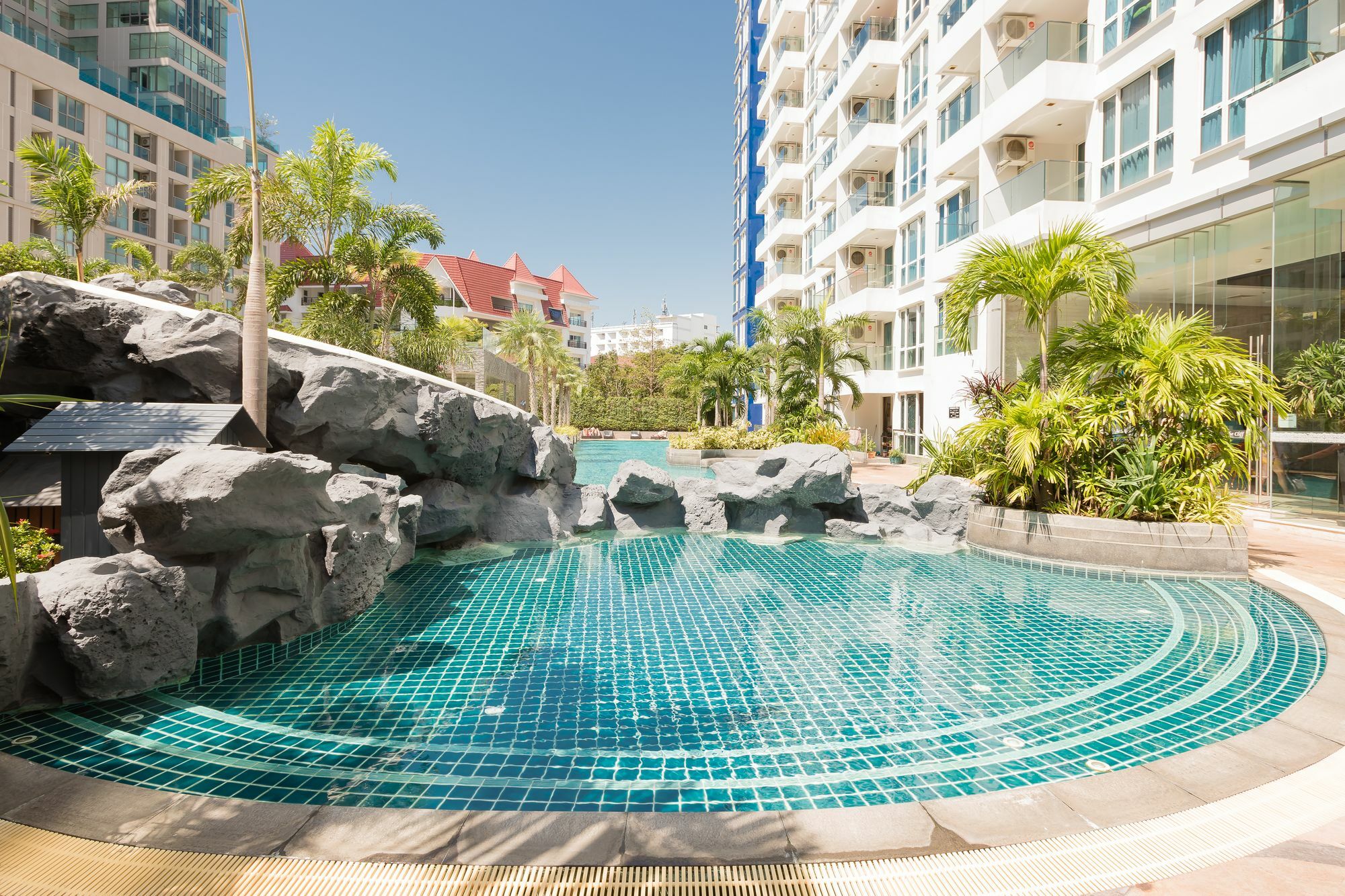 The Cliff Condominium Pattaya Eksteriør billede